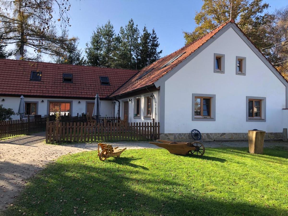 Apartmany Kojakovice - Trebon Jilovice Экстерьер фото